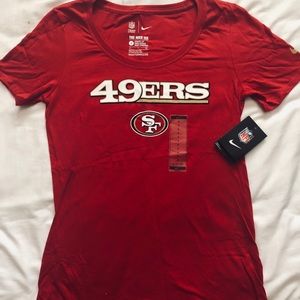 Nike Women’s SF 49ers Short Sleeve T-Shirt